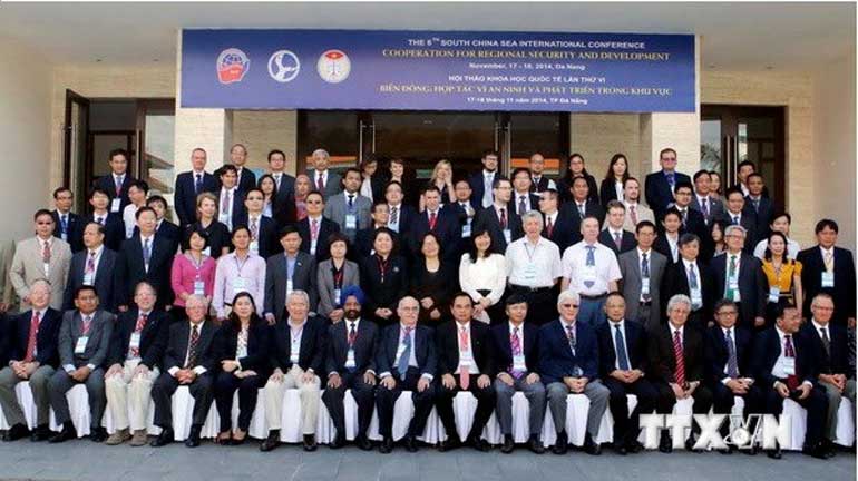 Học giả thảo luận về vấn đề biển Đông trong quan hệ quốc tế